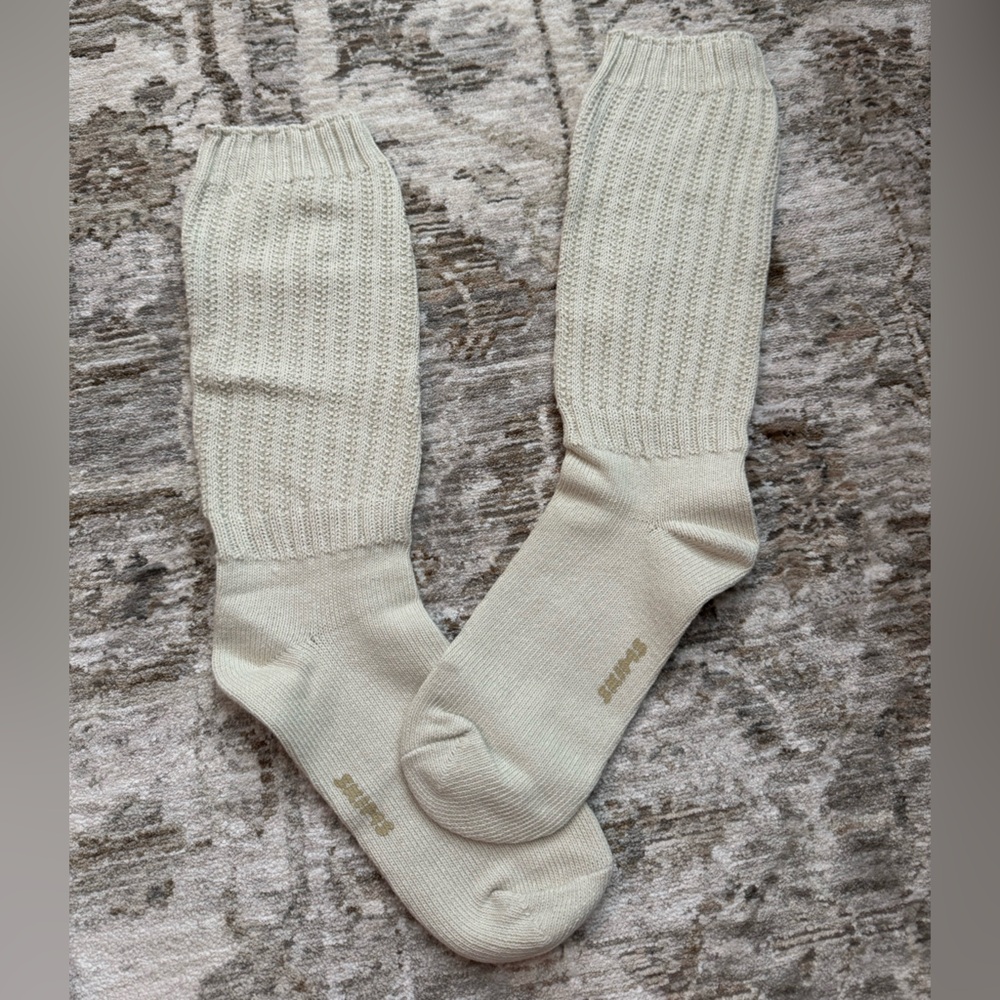 Skims scrunchy socks.